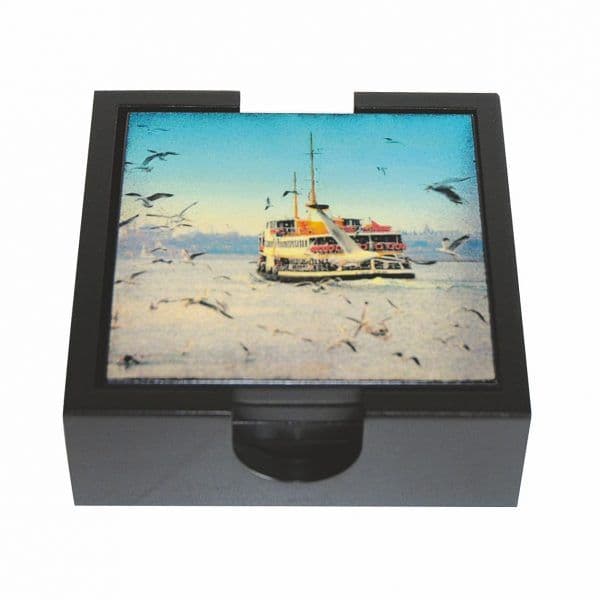 Gravürlü Bardak Altı — detay